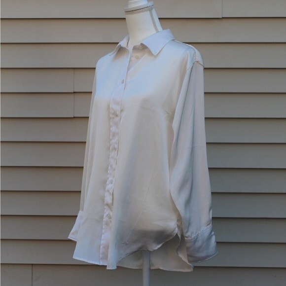 H&M Tops - H&M White Satin Shirt